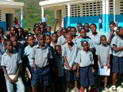Children at the Port-a-l\'Ecu school...